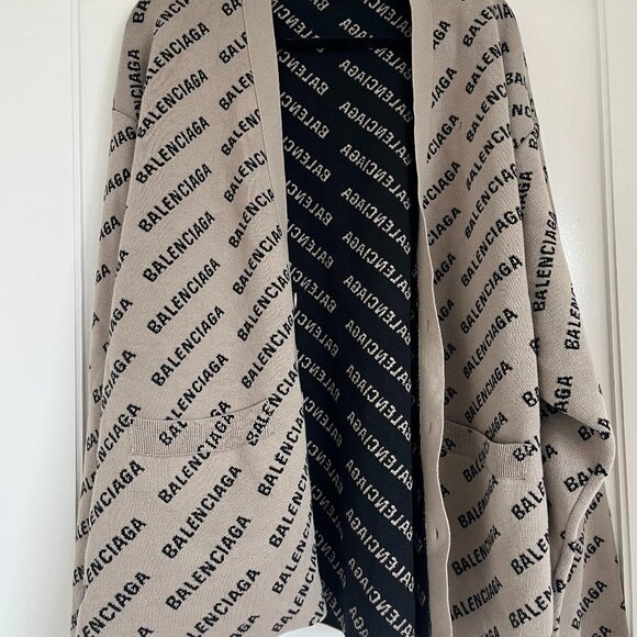 NWT Balenciaga Cardigan Sweater Dark Beige Allover Logo Knit Wool Blend V-Neck - Picture 3 of 12